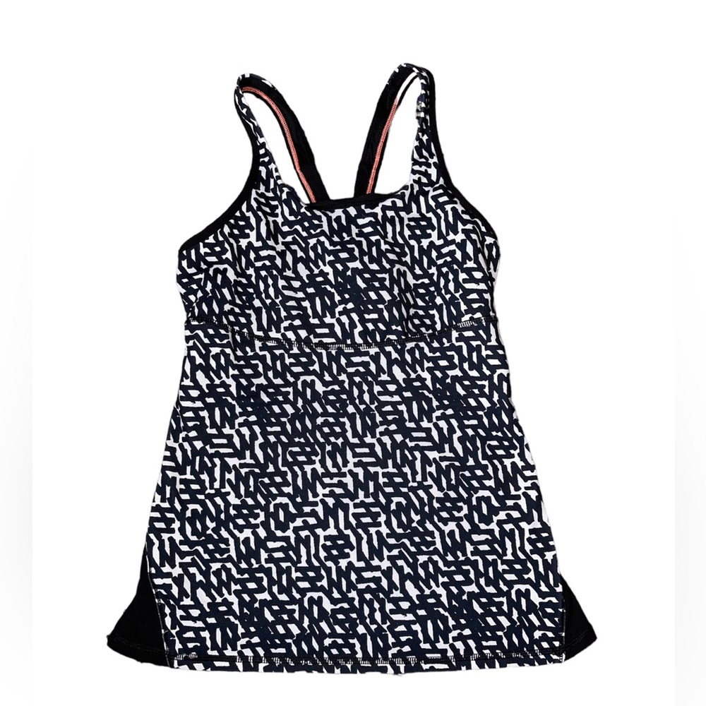 Lululemon black and white patterned racerback tank Size 6